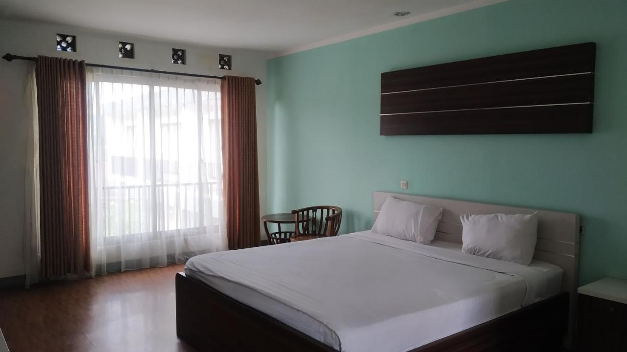 Puncak Village Hotel & Kampung Main Anak Gadok Esterno foto